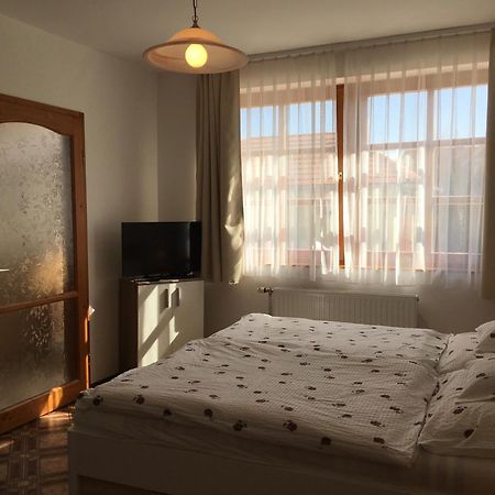 Gitta Apartman Bük Buitenkant foto