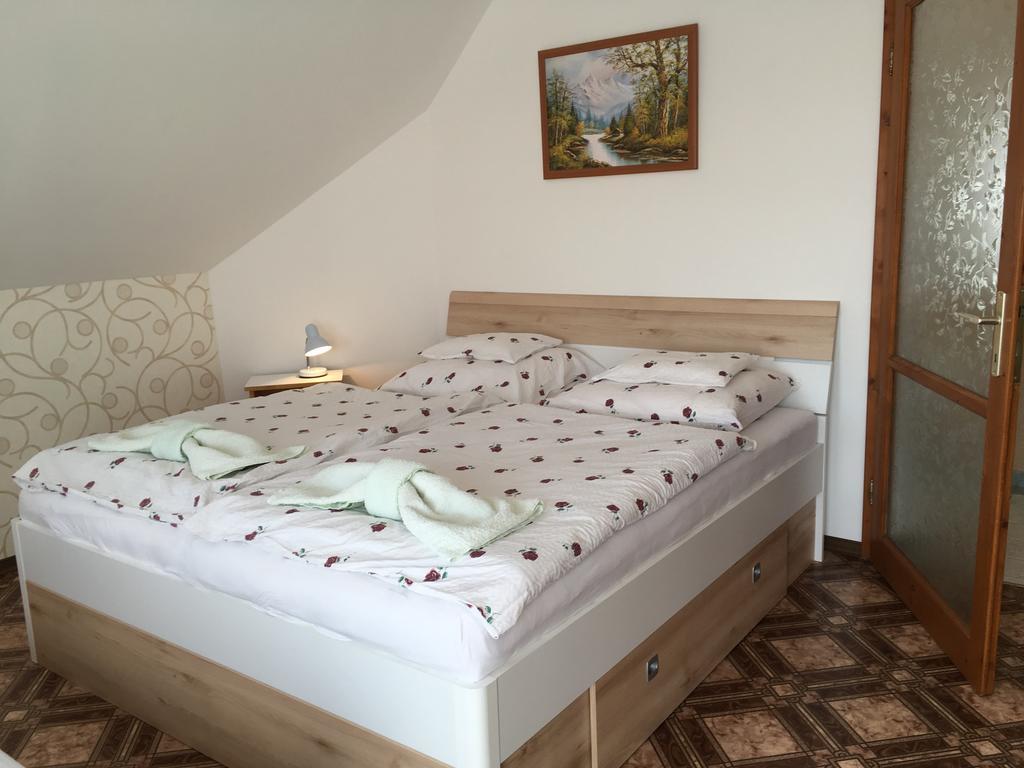 Gitta Apartman Bük Buitenkant foto